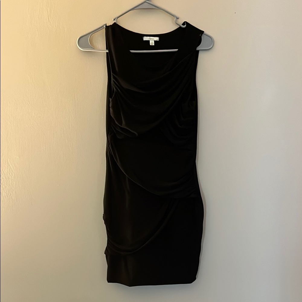 Soprano Elegant Black Sleeveless Mini Dress
